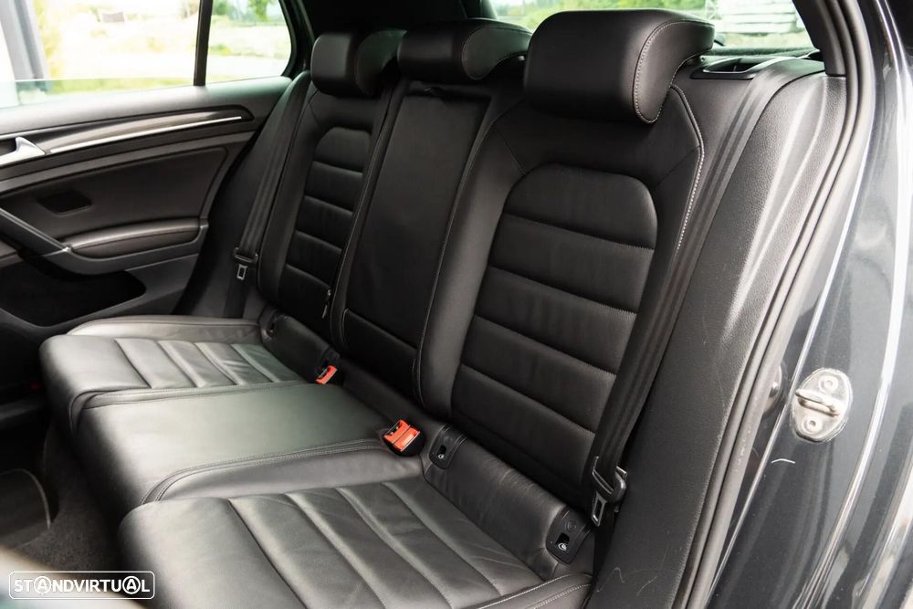 VW Golf 2.0 TDI GTD DSG - 10