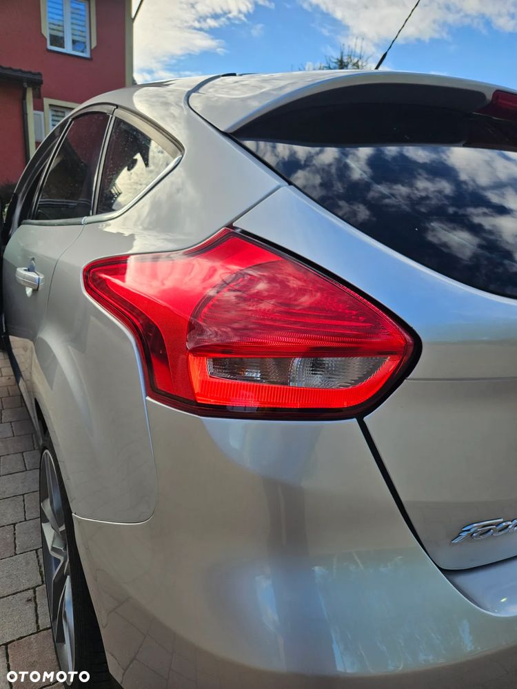 Ford Focus - 15