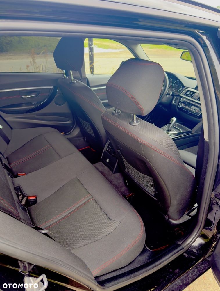 BMW Seria 3 318i Sport Line - 14