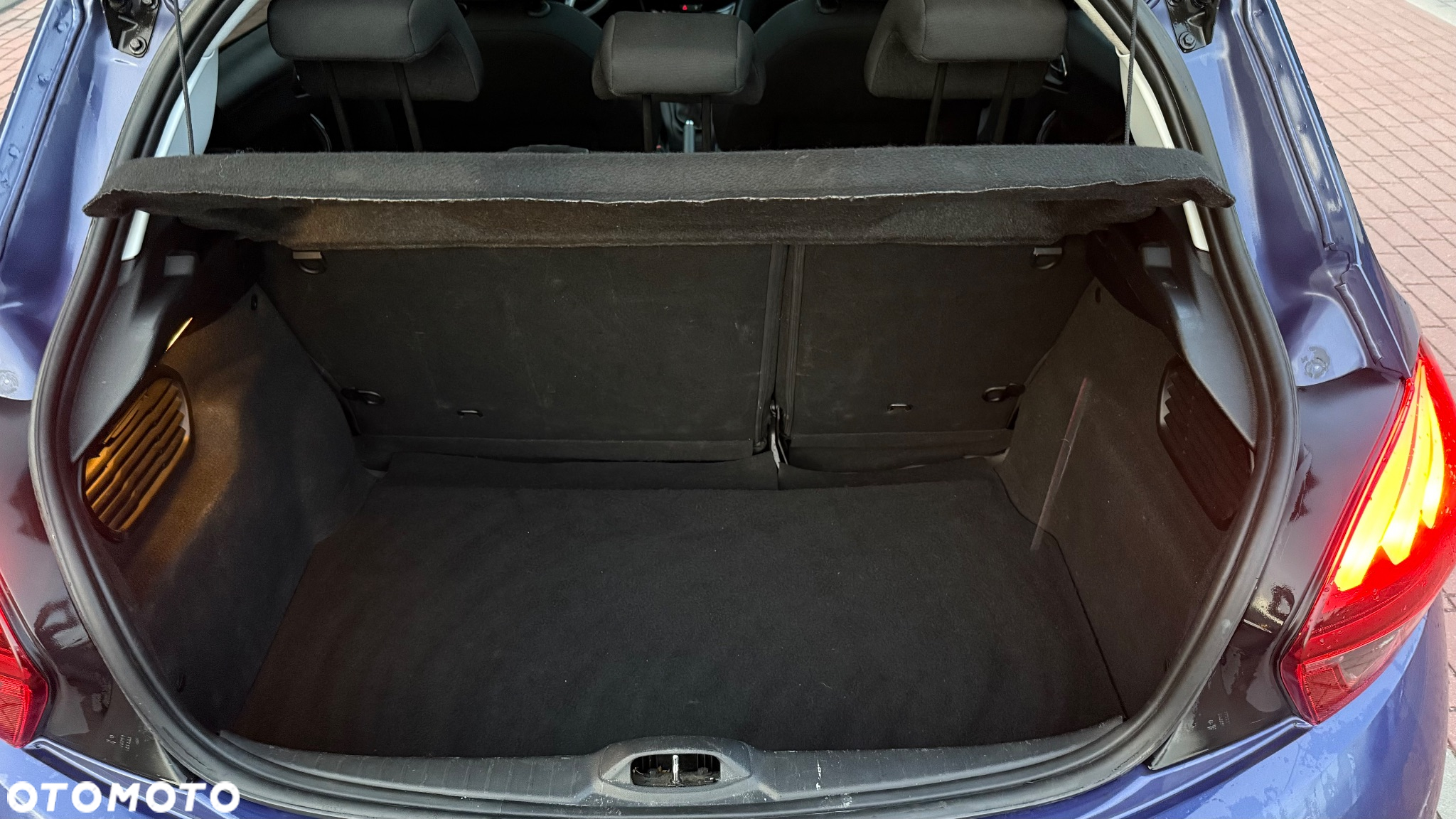 Peugeot 208 Blue-HDi 100 Stop&Start Allure - 16