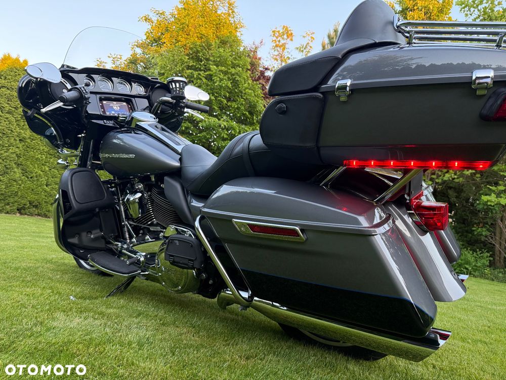 Harley-Davidson Touring Ultra Limited - 17