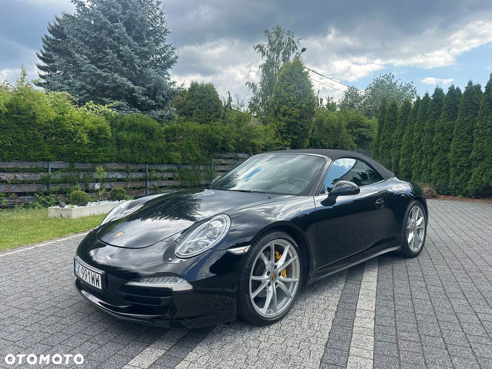 Porsche 911 Carrera 4 PDK Black Edition - 1