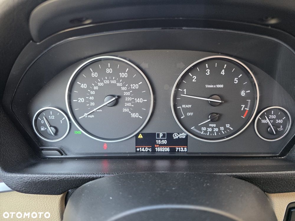 BMW Seria 3 328i xDrive - 15