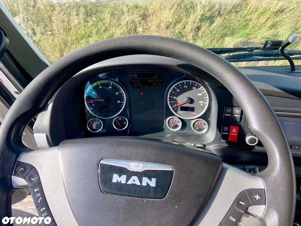 MAN TGX 26.480L Chlodnia 3osi - 17