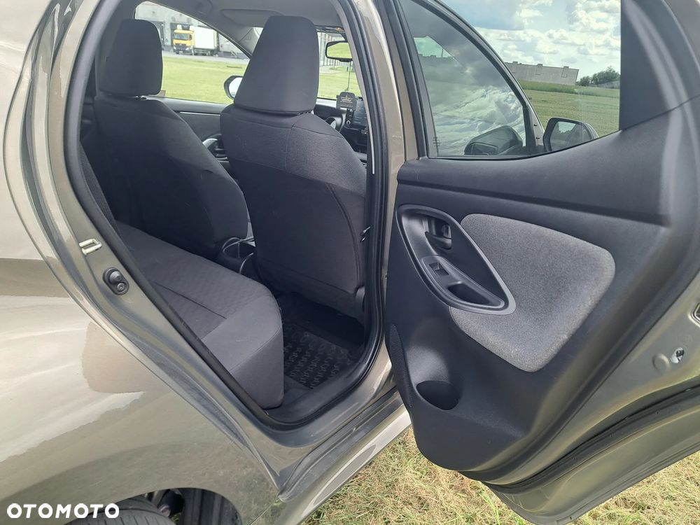 Toyota Yaris 1.5 Comfort - 7
