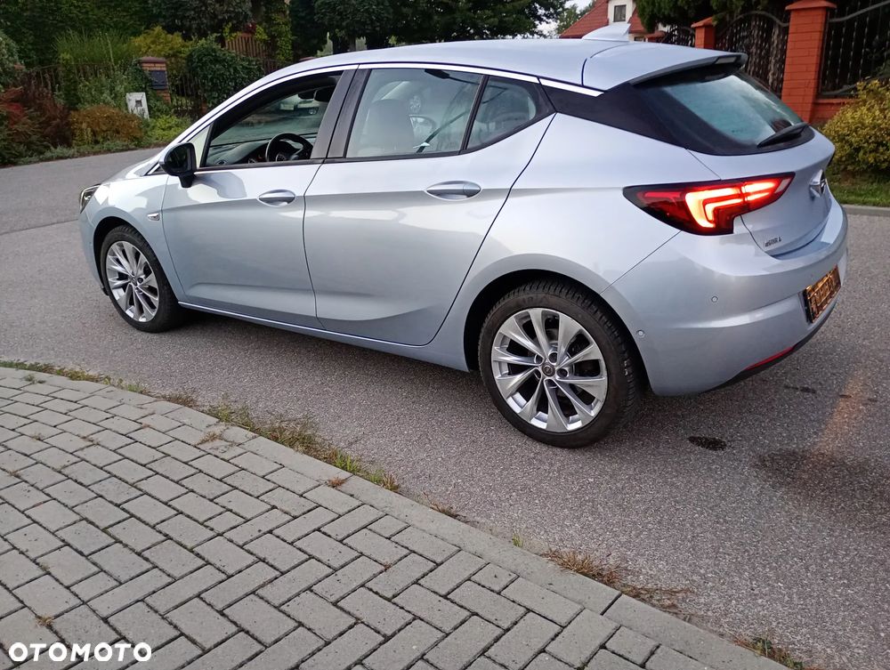 Opel Astra 1.4 T Dynamic S&S - 8