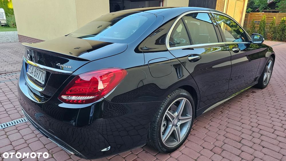 Mercedes-Benz Klasa C 300 7G-TRONIC - 17