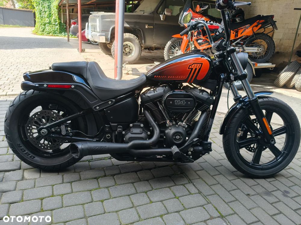 Harley-Davidson Softail Street Bob - 2