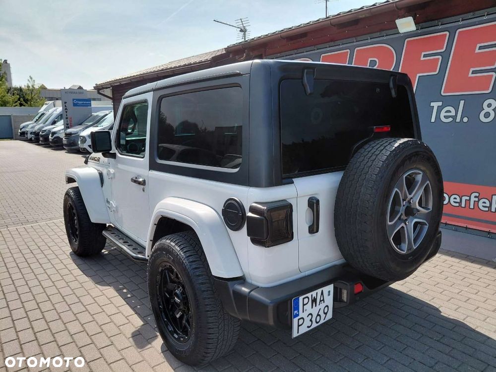 Jeep Wrangler - 6