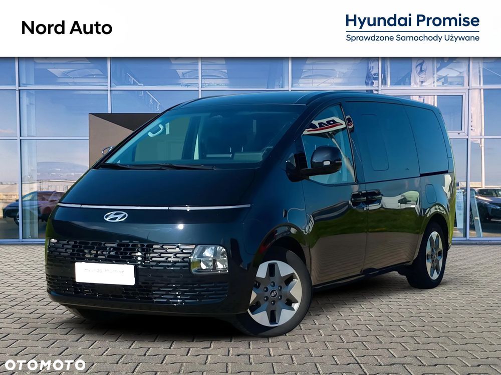 Hyundai Staria 1.6 T-GDI HEV Smart VIP - 2
