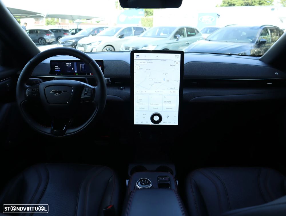 Ford Mustang Mach-E AWD PREMIUM - 29