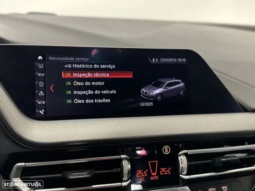 BMW 116 d Pack Desportivo M - 43