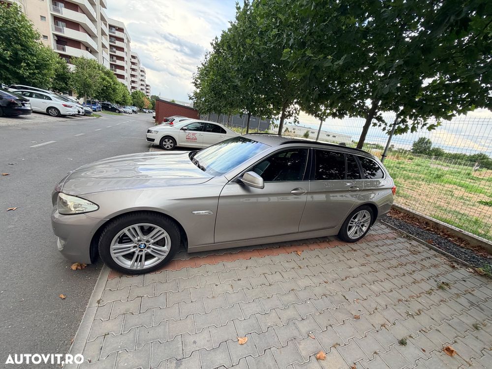 BMW Seria 5 525d xDrive - 5