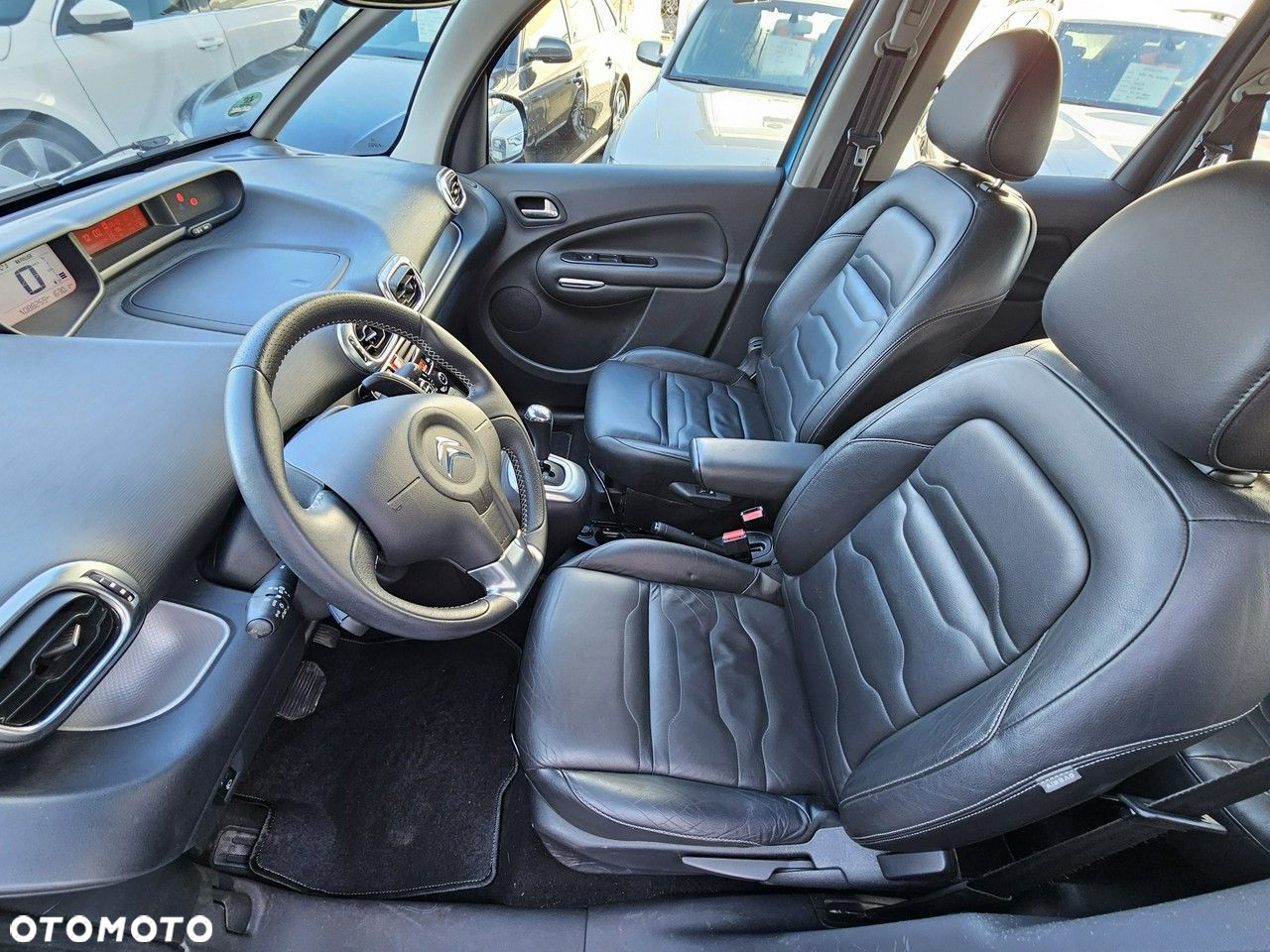 Citroën C3 Picasso VTi 120 EGS6 Exclusive - 29