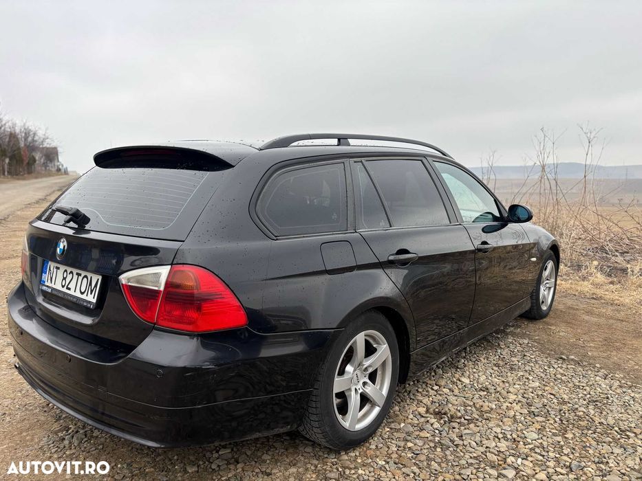 BMW Seria 3 318d - 3