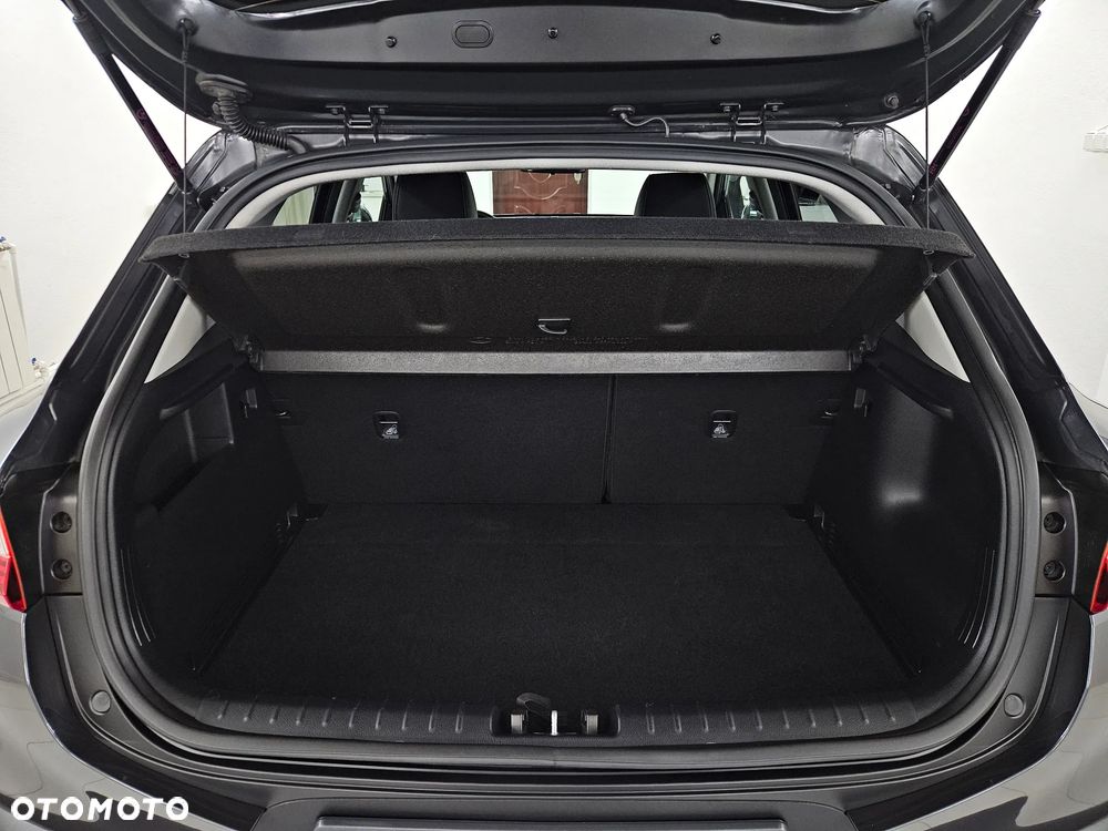 Kia Stonic 1.4 L - 34