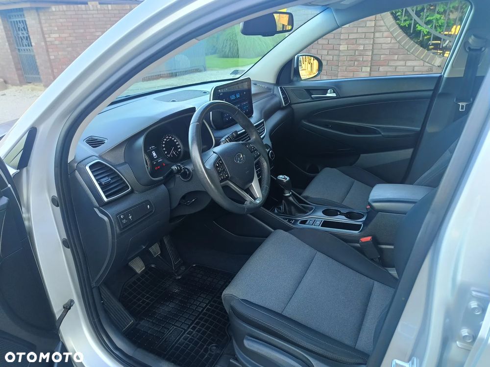 Hyundai Tucson - 8