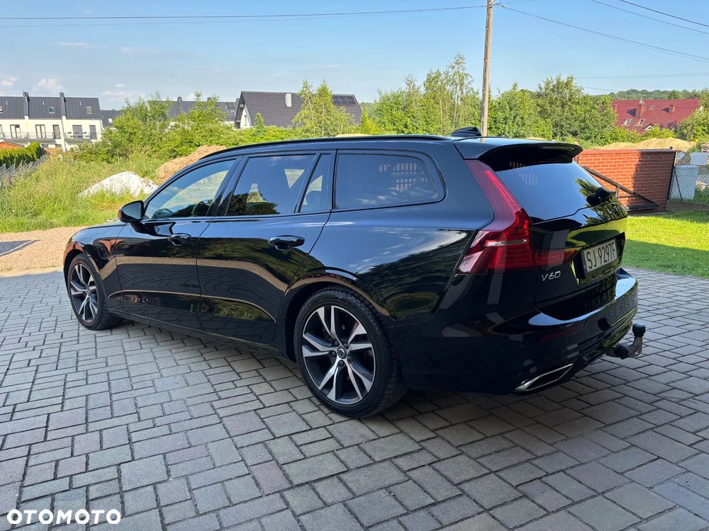Volvo V60 T8 AWD Recharge Geartronic RDesign - 12