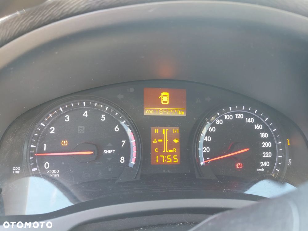 Toyota Avensis 1.8 Edition (2014) - 3