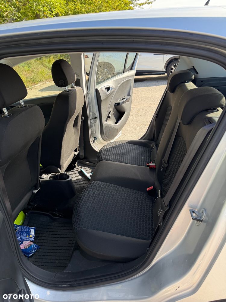 Opel Corsa 1.4 Enjoy - 9