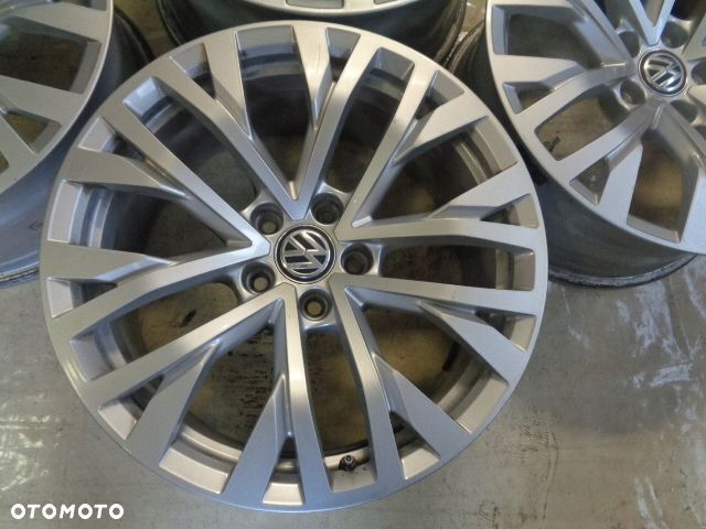 FELGI ALUMINIOWE 18 VW TOUAREG III 8J 5X112 ET25 - 3