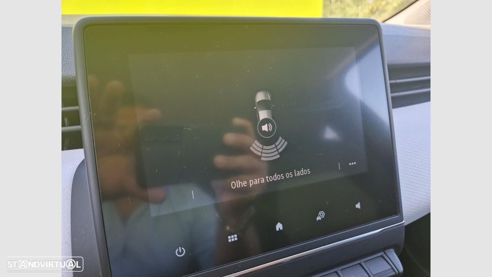 Renault Clio 1.0 TCe Limited Bi-Fuel - 18