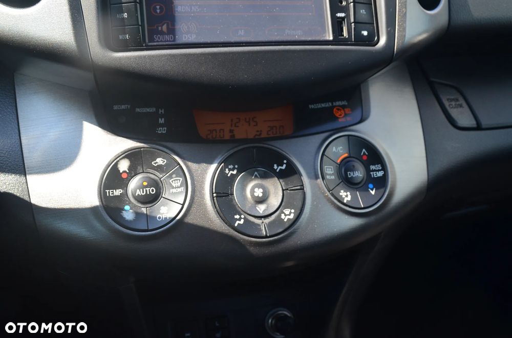 Toyota RAV4 2.0 VVT-i Premium MS - 19