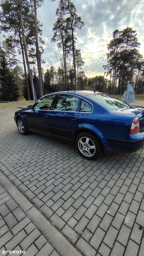 Volkswagen Passat 2.0 Comfortline - 5
