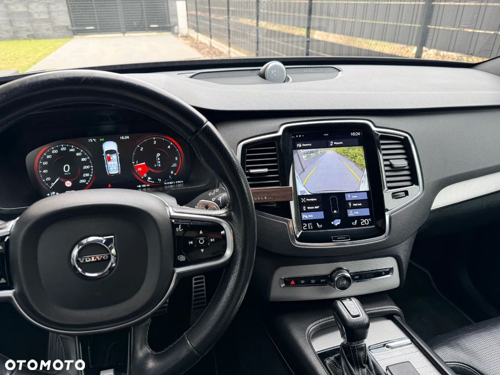 Volvo XC 90 D5 AWD R-Design 7os - 18
