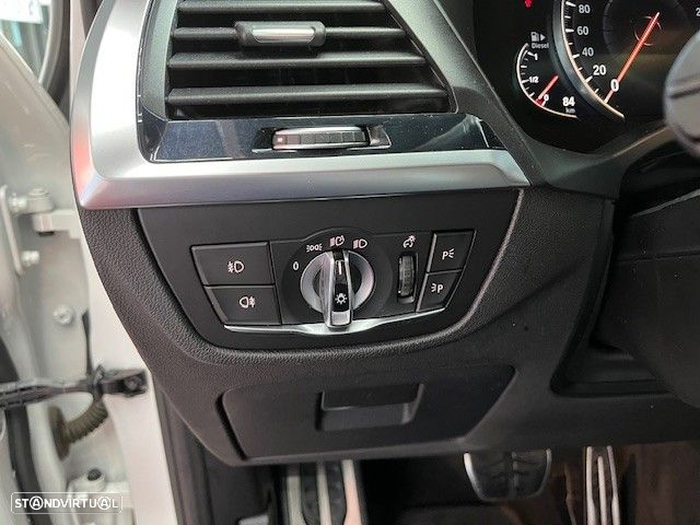 BMW X4 20 d xDrive Pack M Auto - 19