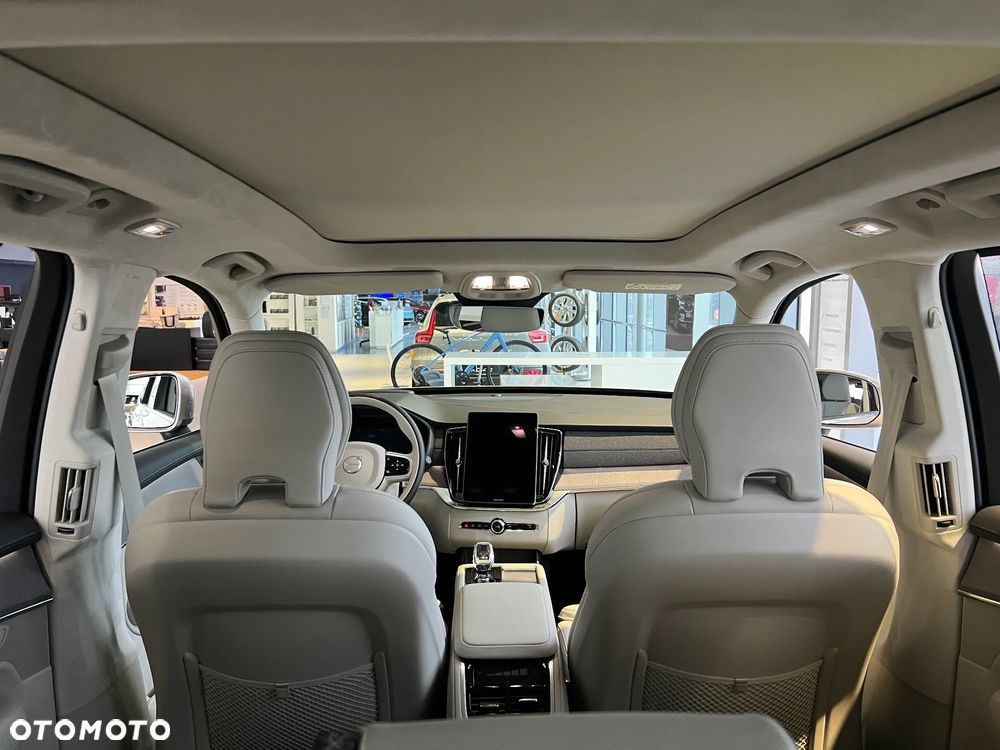 Volvo XC 90 T8 AWD Plug-In Hybrid Ultra Bright 7os - 11