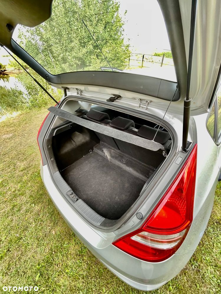 Hyundai i30 1.6 CRDi Classic - 17