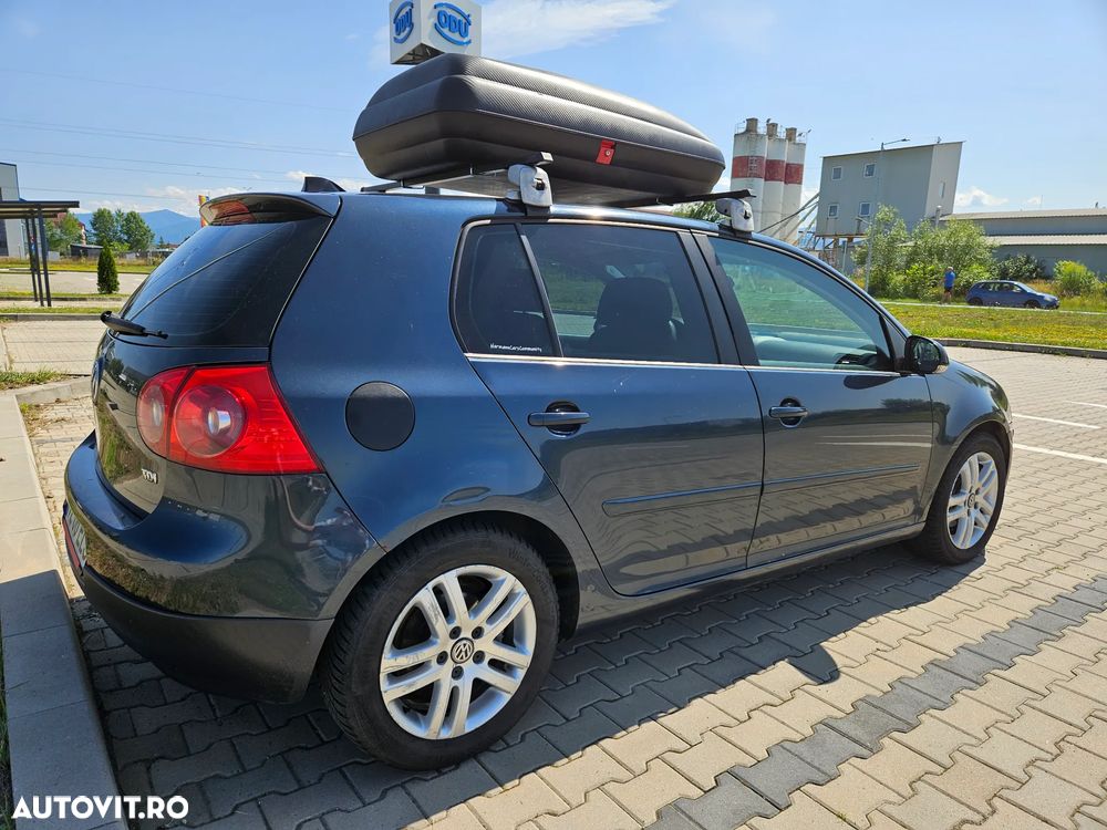 Volkswagen Golf - 4
