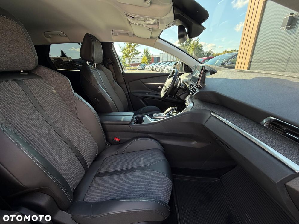 Peugeot 3008 BlueHDi 130 Stop & Start EAT8 Allure - 25