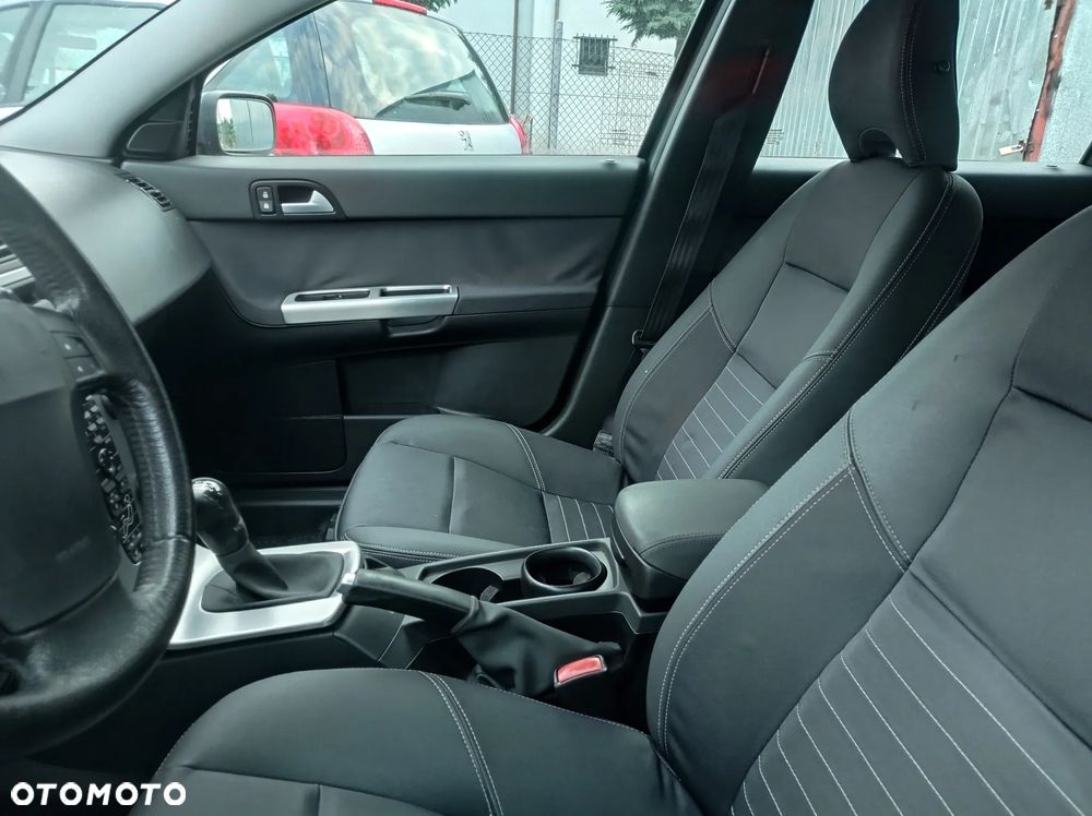 UWAGA ! VOLVO V50 2,4BENZ R5 POD LPG MANUAL KLIMATRONIC ALU17 SERW ZADBANY I WLAS PL - 5