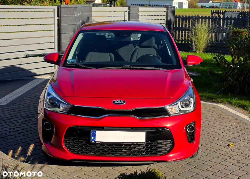 Kia Rio 1.2 L - 16
