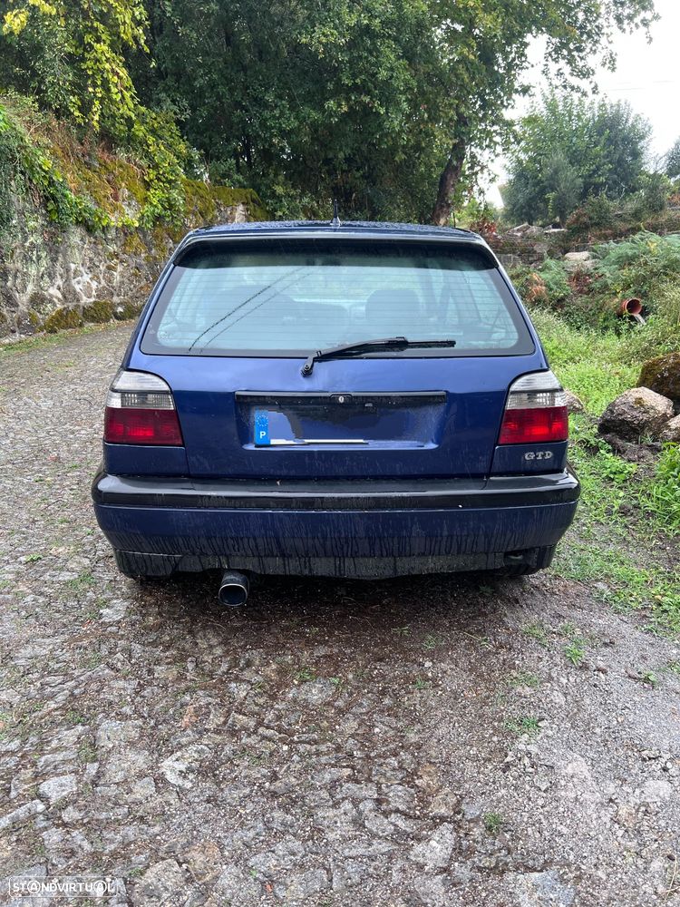 VW Golf 1.9 GTD - 2