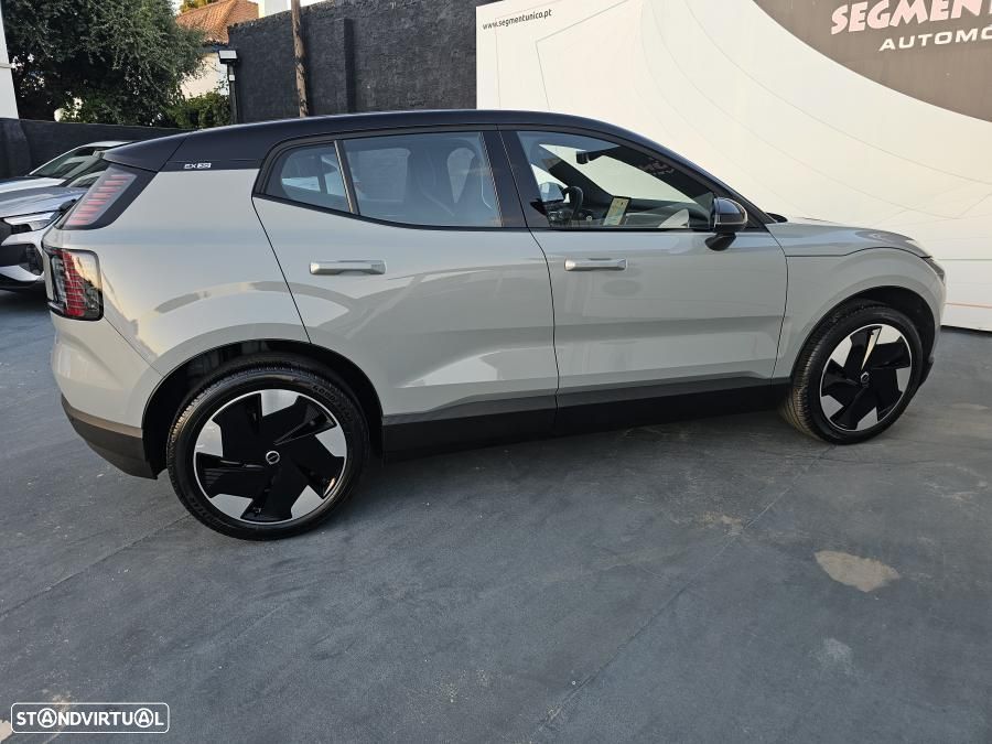 Volvo EX30 69 kWh Single Motor Extended Range Plus - 15