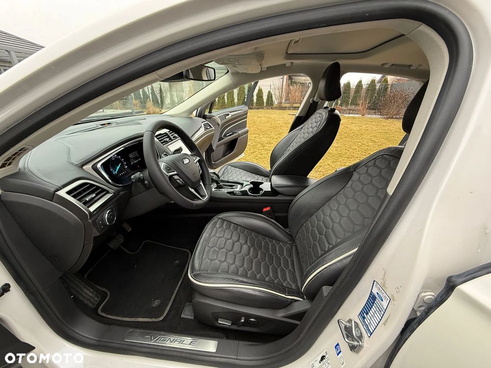 Ford Mondeo 2.0 Hybrid CVT VIGNALE - 15