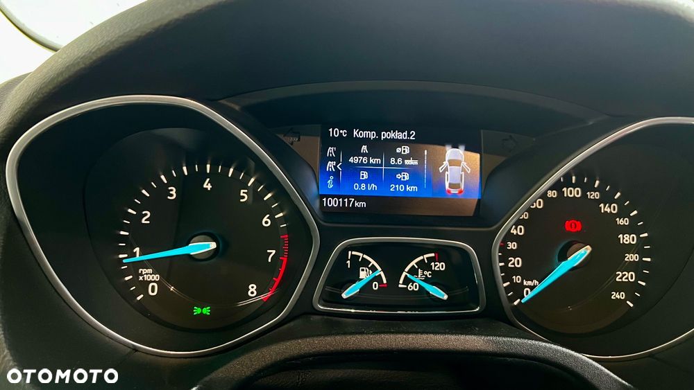 Ford Focus 1.0 EcoBoost STart-Stopp-System TITANIUM - 30