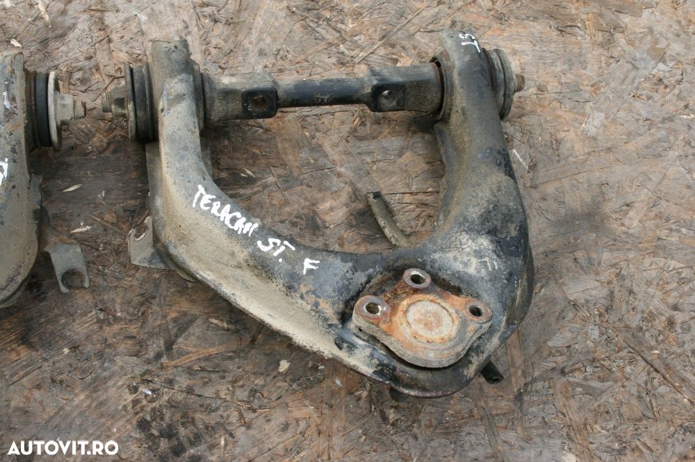 Brate Brat Bascula Stanga Dreapta Fata Hyundai Terracan 2.9 Crdi - 1
