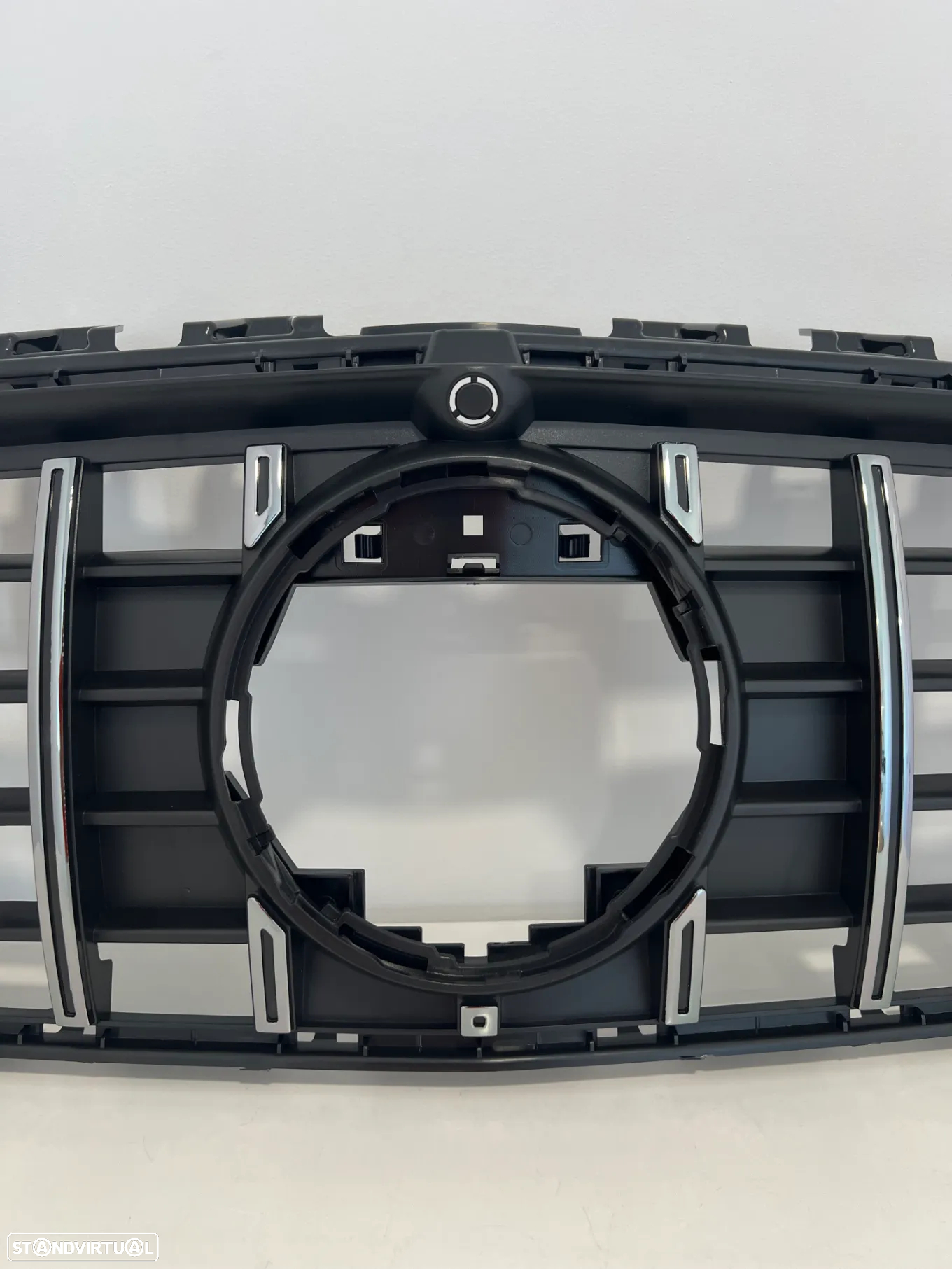 Grelha Frontal Mercedes CLA W118 Look GT-R Silver - 3