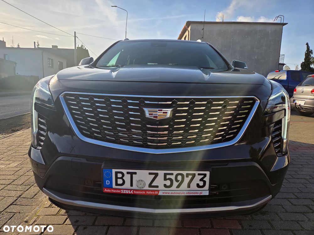 Cadillac XT4 350T AWD Premium Luxury - 4