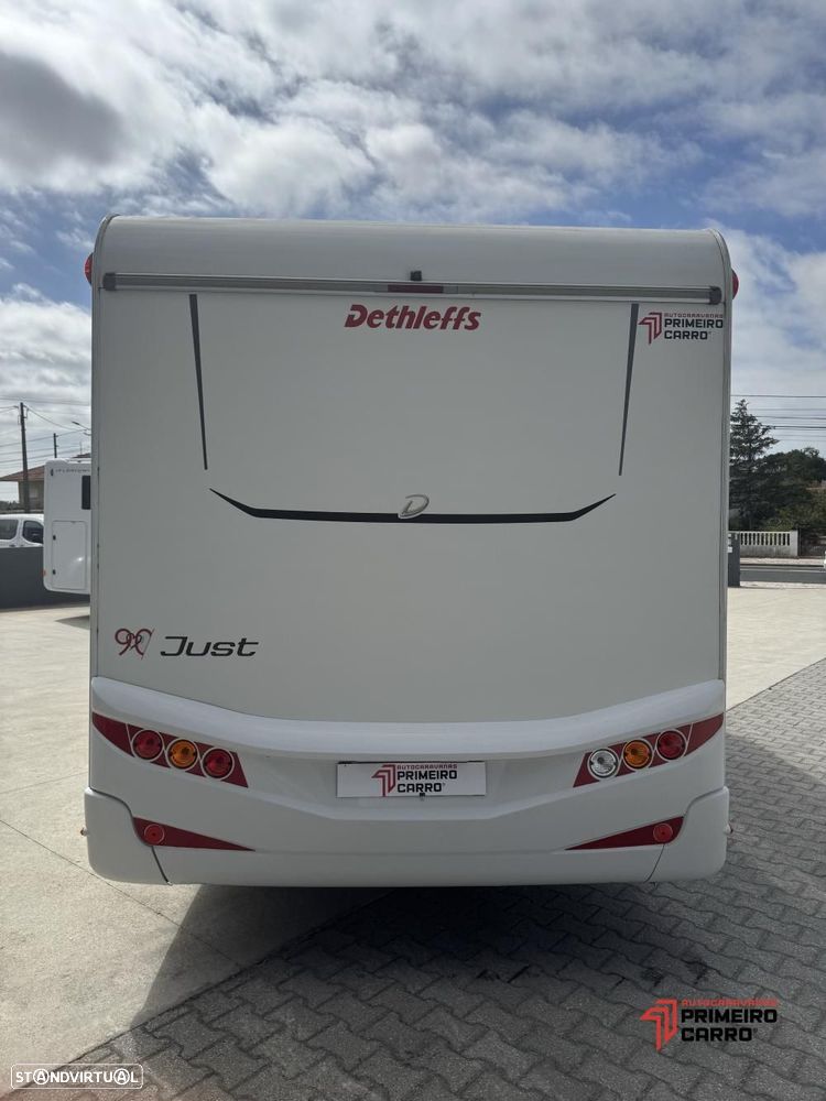 Dethleffs T 7052 DMB Just c.central e basculante - 23