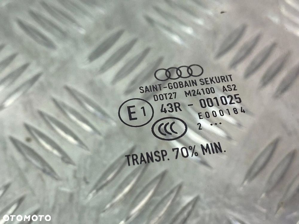 SZYBA DRZWI LEWA PRZEDNIA LEWY PRZÓD AUDI A3 8V 3D - 8