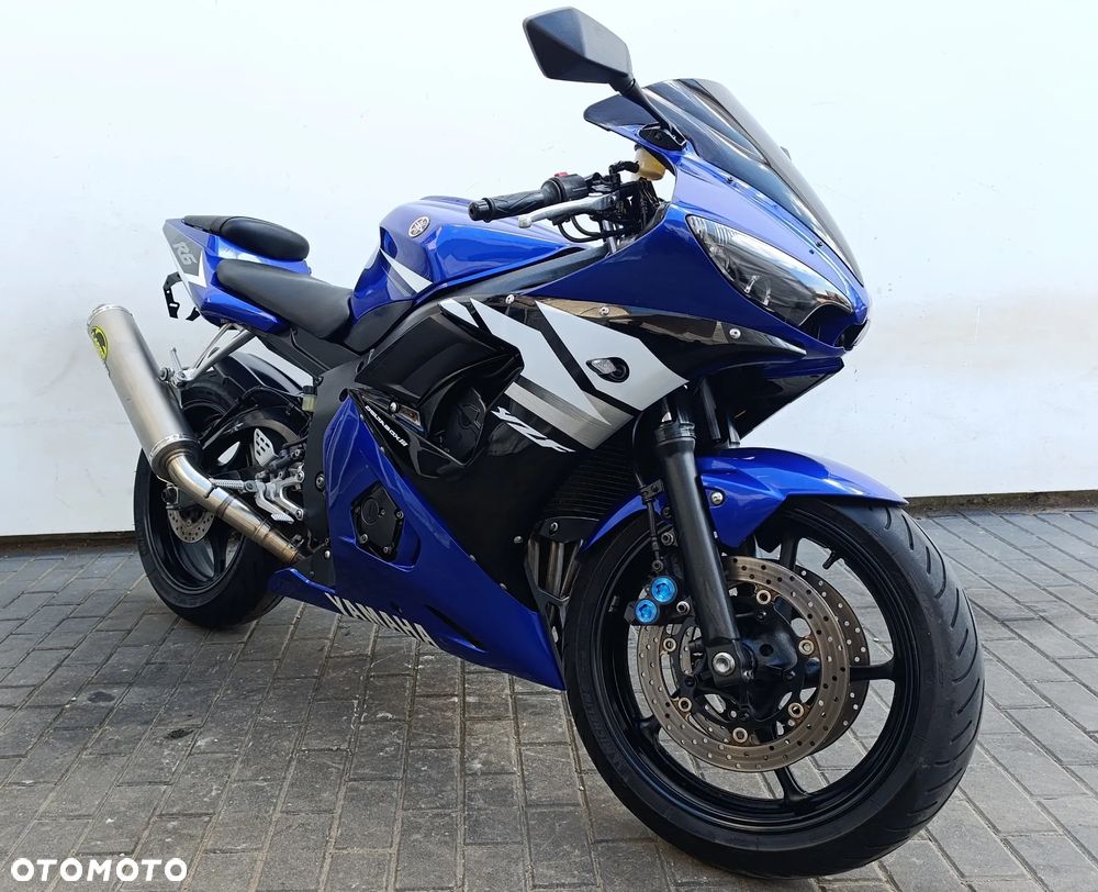 Yamaha R6 - 8