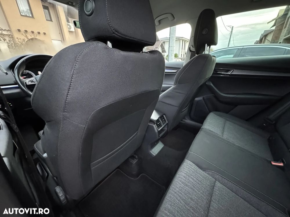 Skoda Karoq 2.0 TDI 4X4 DSG Style - 13