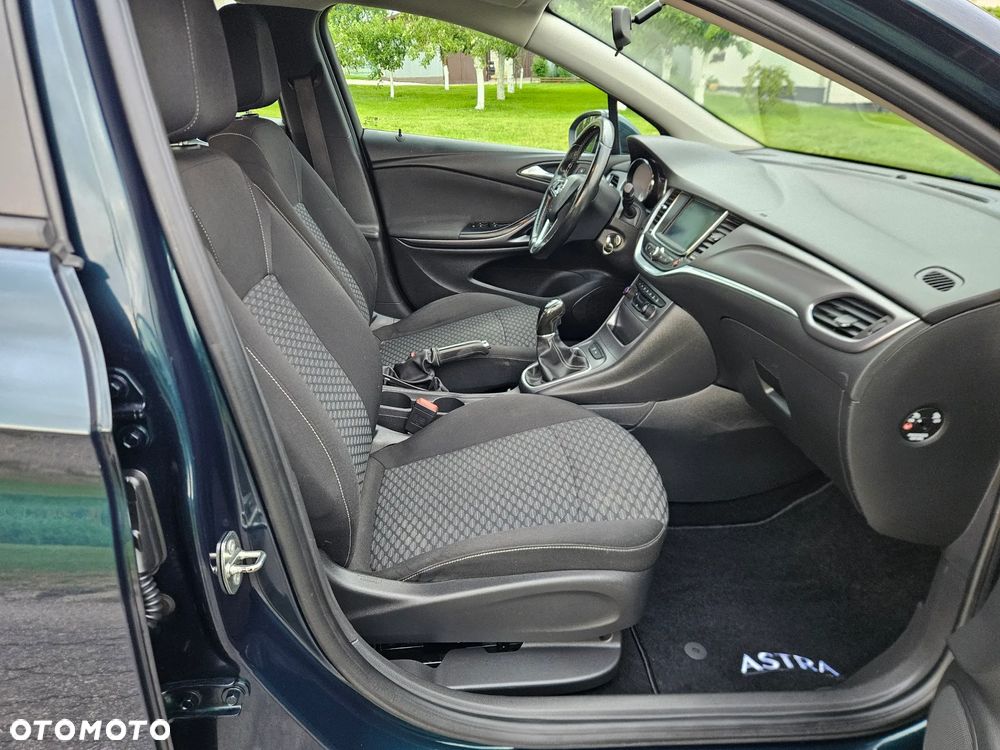 Opel Astra 1.4 Turbo Edition - 17