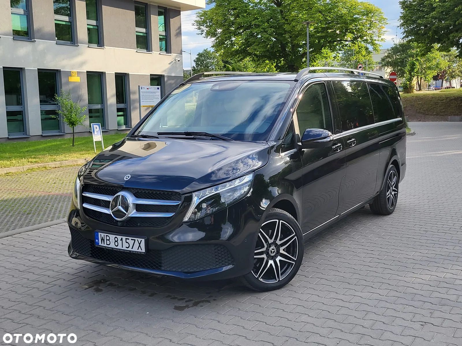 Mercedes-Benz Klasa V 300 d 4-Matic Exclusive 9G-Tronic (d³ugi) - 1