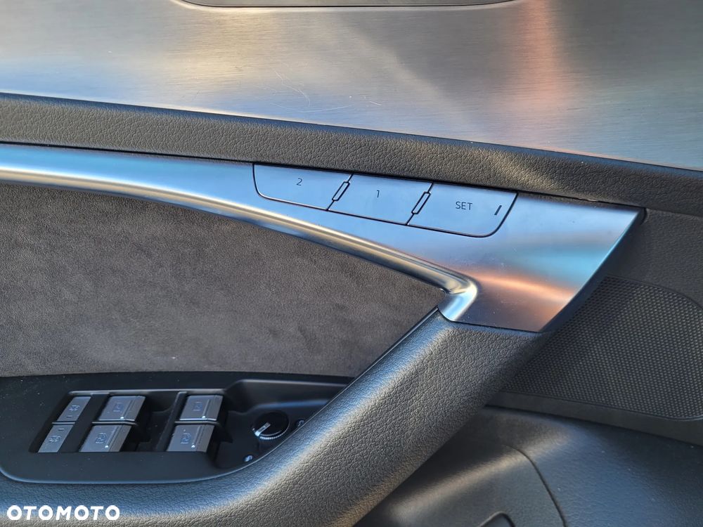 Audi A6 Avant 50 TDI quattro tiptronic S line - 11